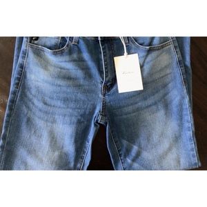 Kancan Light Wash Skinny Jeans